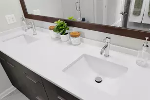 310 Berkeley Ln, Gloucester Township, NJ 08012 - Photo 6