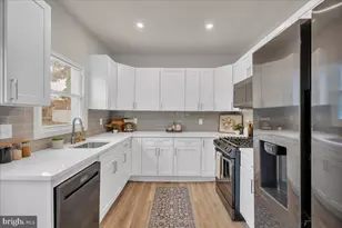 1938 W River Dr, Pennsauken, NJ 08110 - Photo 6