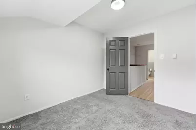 548 W Loch Lomond Drive, Sicklerville, NJ 08081 - Photo 8