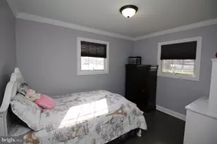 300 Cressmont Ave, Gloucester Township, NJ 08012 - Photo 40