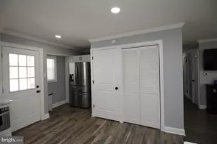 300 Cressmont Ave, Gloucester Township, NJ 08012 - Photo 24