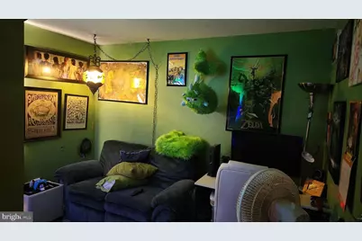 647 Taranto Avenue, Gloucester Township, NJ 08012 - Photo 12