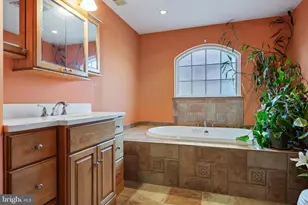 302 Austin Ave, Barrington, NJ 08007 - Photo 18