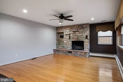 55 E Evesham Road, Runnemede, NJ 08078 - Photo 4