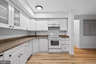 401 Shelby Ct, Sicklerville, NJ 08081 - Photo 10