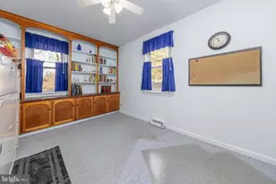 110 Lakeview Ave, Gloucester Township, NJ 08012 - Photo 36