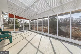 110 Lakeview Ave, Gloucester Township, NJ 08012 - Photo 10