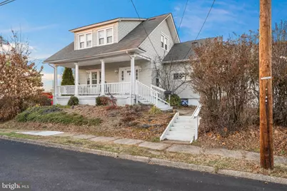 39 E 2nd Avenue, Runnemede, NJ 08078 - Photo 1