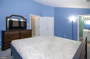 100 Colts Neck Dr, Sicklerville, NJ 08081 - Photo 24