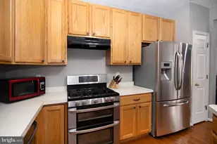 100 Colts Neck Dr, Sicklerville, NJ 08081 - Photo 10