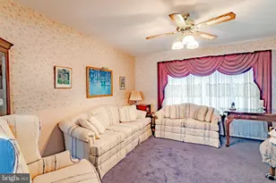 19 Devonshire Ct, Sicklerville, NJ 08081 - Photo 14