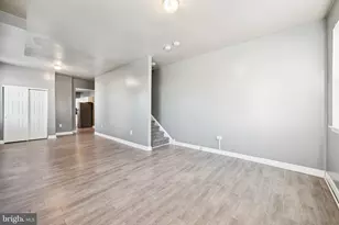 138 N King St, Gloucester City, NJ 08030 - Photo 10