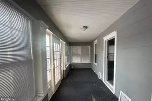 28 Central Ave, Audubon, NJ 08106 - Photo 6