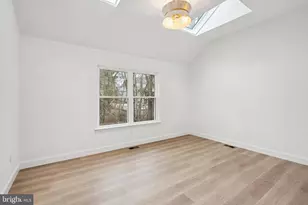 13 Barclay Ln, Voorhees, NJ 08043 - Photo 12