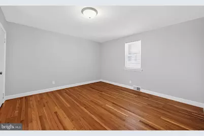 109 W Park Boulevard, Collingswood, NJ 08108 - Photo 16