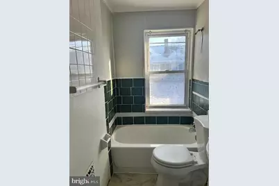 1082 Trent Road, Camden, NJ 08104 - Photo 6