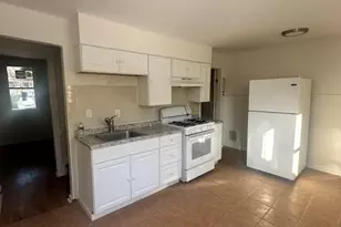 1082 Trent Rd, Camden, NJ 08104 - Photo 4