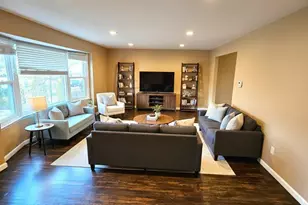 11 Strathmore Dr, Cherry Hill, NJ 08003 - Photo 8