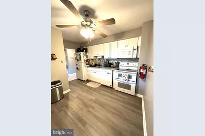 410 Chestnut Place, Cherry Hill, NJ 08002 - Photo 2