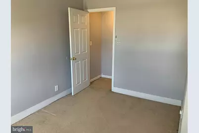 228 Orange Street, Gloucester City, NJ 08030 - Photo 10