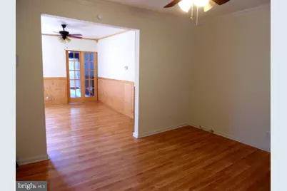 810 Powell Street, Gloucester City, NJ 08030 - Photo 2