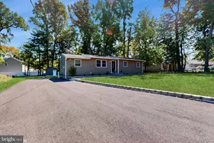 829 Walnut Ave, Lindenwold, NJ 08021 - Photo 2