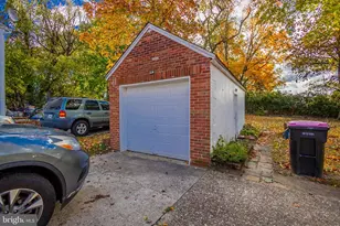 924 W Evesham Rd, Gloucester Township, NJ 08029 - Photo 8