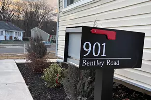 901 Bentley Rd, Lindenwold, NJ 08021 - Photo 2