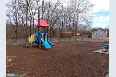 901 Bentley Road, Lindenwold, NJ 08021 - Photo 18