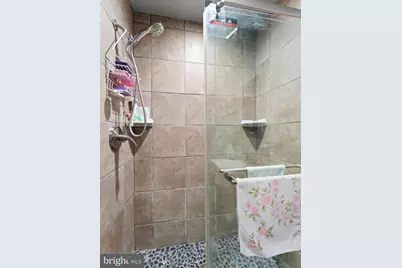 435 Mechanic Street, Camden, NJ 08104 - Photo 12