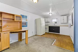 91 A Elmwood Ave, Gloucester City, NJ 08030 - Photo 2