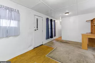 91 A Elmwood Ave, Gloucester City, NJ 08030 - Photo 4