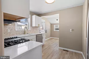 226 Adams Ave, Barrington, NJ 08007 - Photo 10