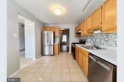 2267 Waterbridge Drive, Waterford Township, NJ 08004 - Photo 4