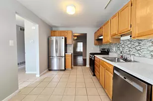 2267 Waterbridge Dr, Waterford Township, NJ 08004 - Photo 4