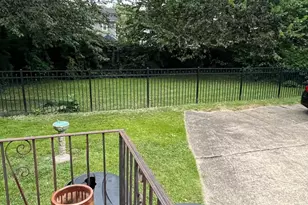 229 Oakland Ave, Audubon, NJ 08106 - Photo 6