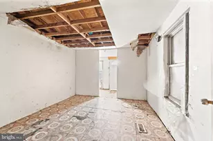 2622 Saunders St, Camden, NJ 08105 - Photo 10