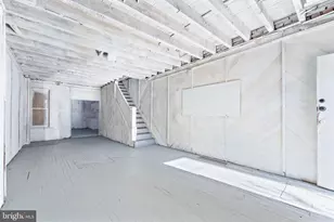 425 Atlantic Ave, Camden, NJ 08104 - Photo 6