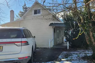 73 E Branch Ave, Pine Hill, NJ 08021 - Photo 2