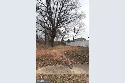 2850 E Tyler Avenue, Camden, NJ 08105 - Photo 1