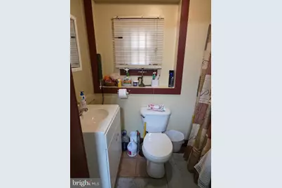 621 Henry Street, Camden, NJ 08103 - Photo 10