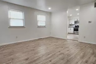 17 Fairfax Ave, Gloucester Township, NJ 08012 - Photo 4