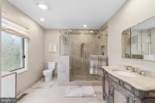 938 Chanticleer Dr, Cherry Hill, NJ 08003 - Photo 16