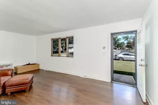 300 3rd Ave, Gloucester Township, NJ 08029 - Photo 6