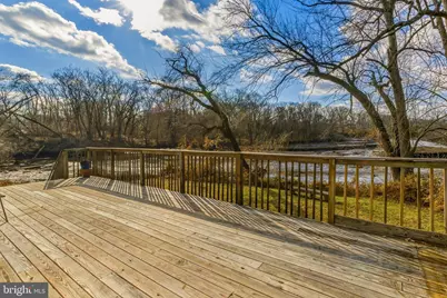 18 E Front Street, Gloucester Township, NJ 08029 - Photo 2