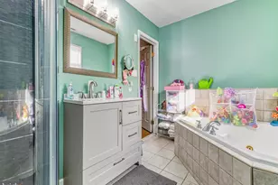 18 E Front St, Gloucester Township, NJ 08029 - Photo 20