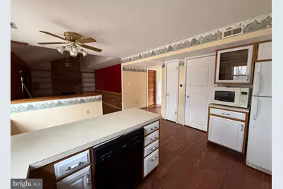 79 Edinburgh, Gloucester Township, NJ 08012 - Photo 8