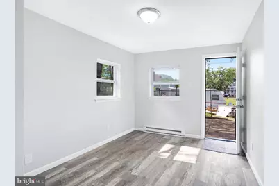 565 Line Street, Camden, NJ 08103 - Photo 12