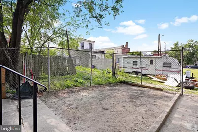 565 Line Street, Camden, NJ 08103 - Photo 28