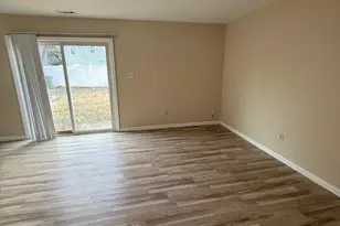 8 Hewitt Ln, Sicklerville, NJ 08081 - Photo 4